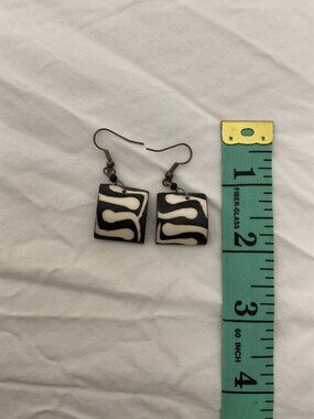Black & White Wood Resin Swirl Drop Earrings